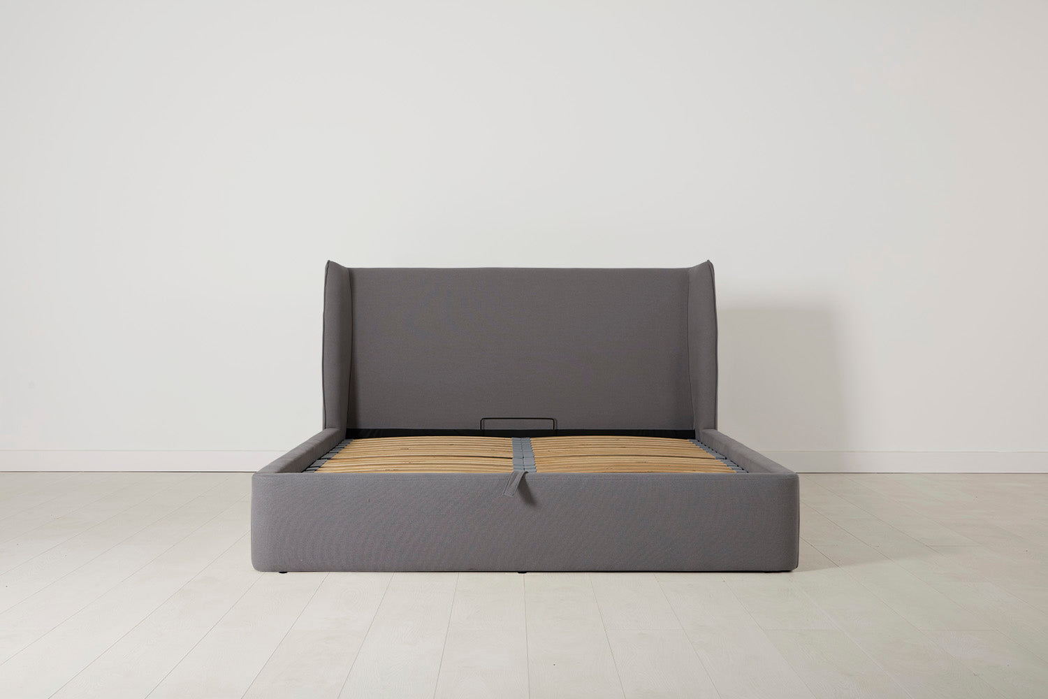 Bed 03 King Sized Bed