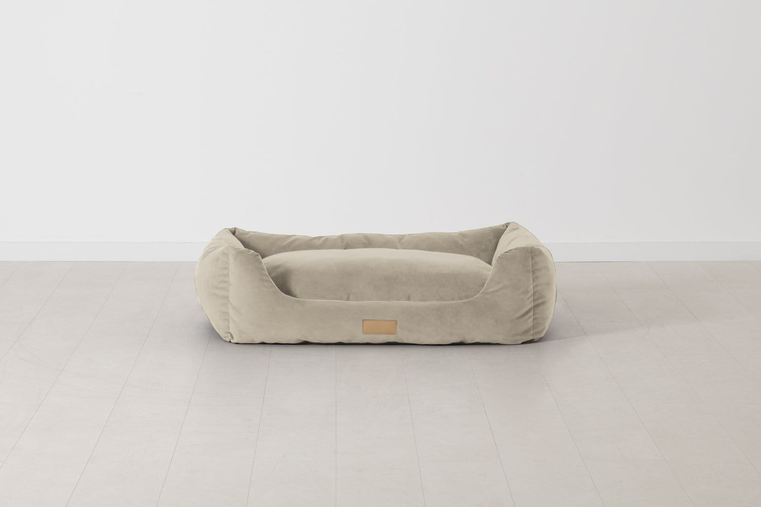 K9-02 Dog Basket Medium