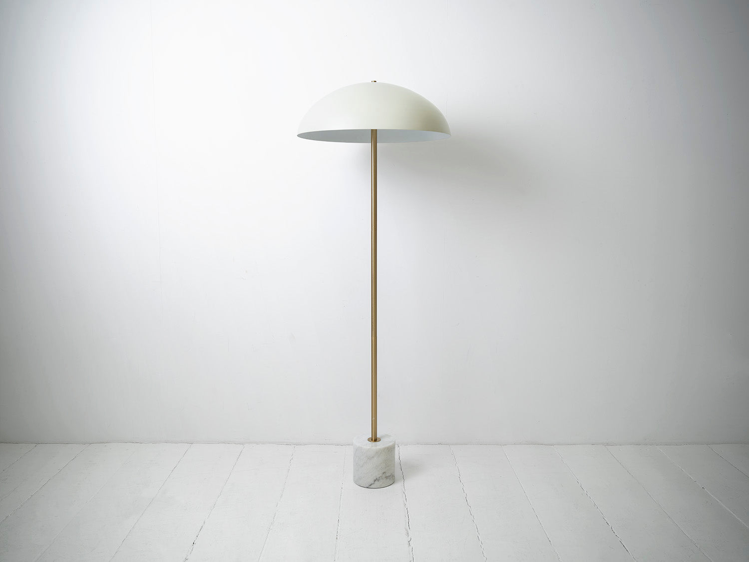 Floor Lamp 02