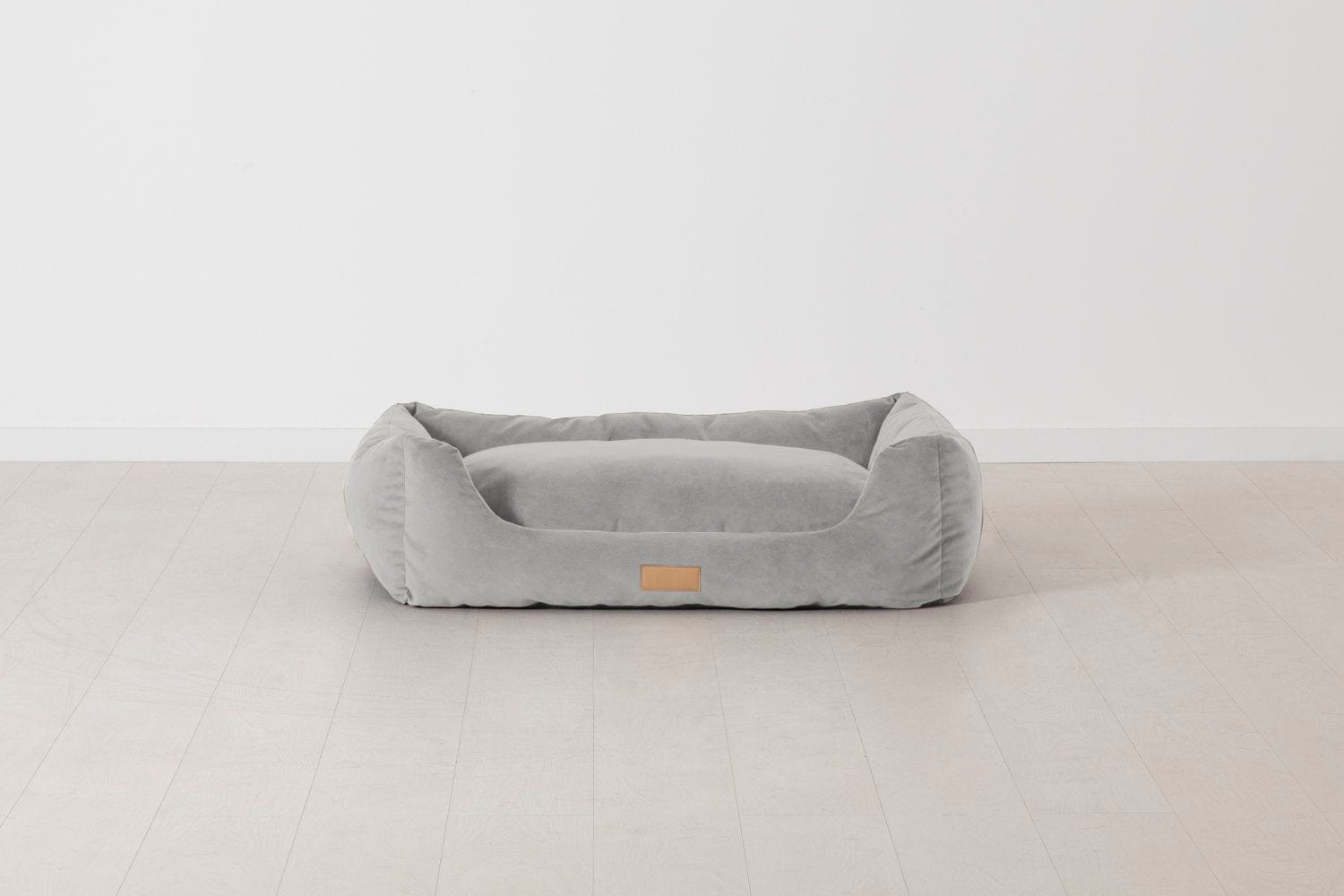 K9-02 Dog Basket Medium