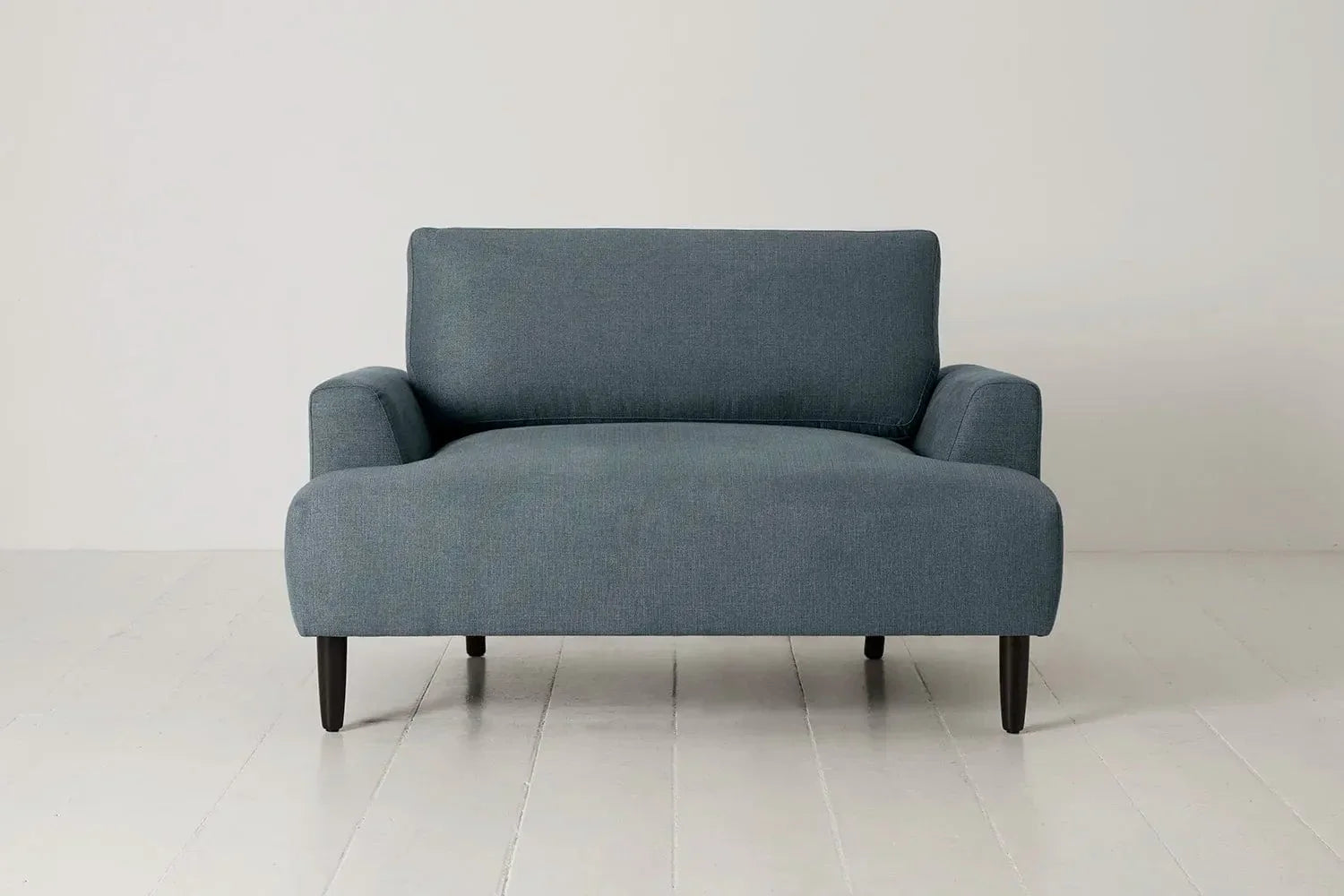 Model 05 Loveseat