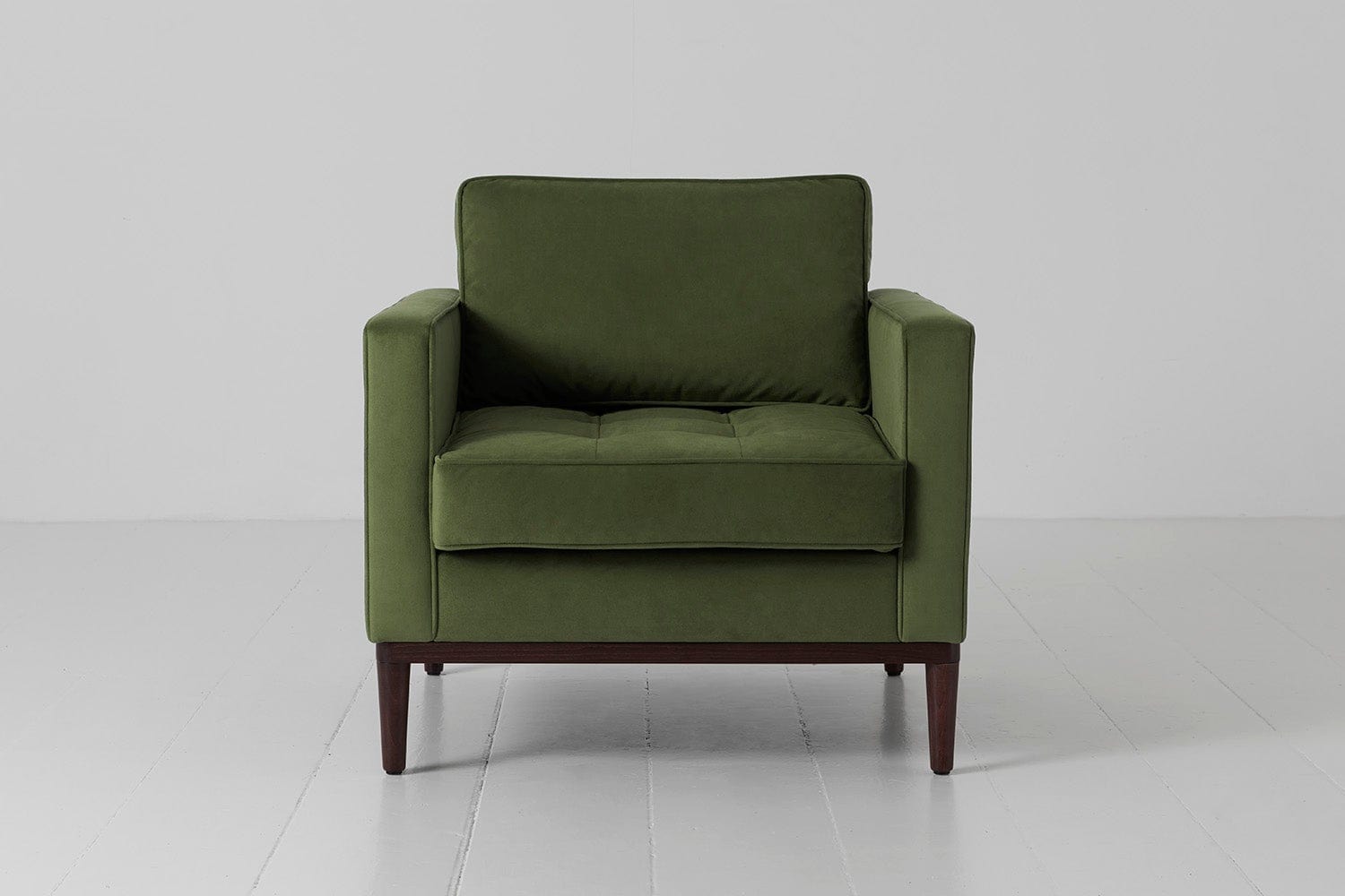 Model 02 Armchair (CRIB5)