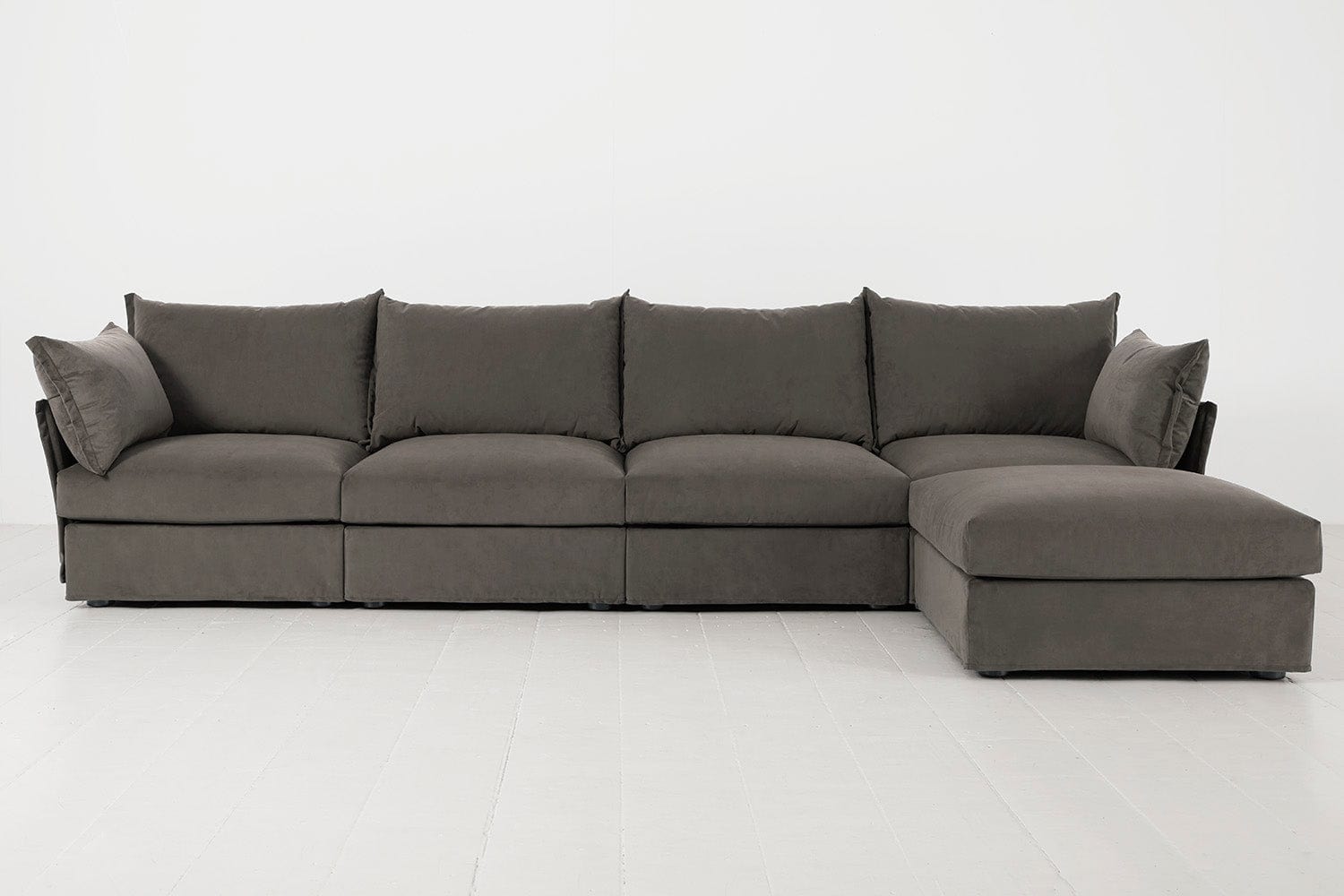 Model 06 4-Seater Right Chaise Sofa
